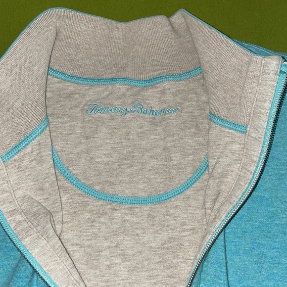 Reversible Tommy Bahama zip up - Picture 3 of 4